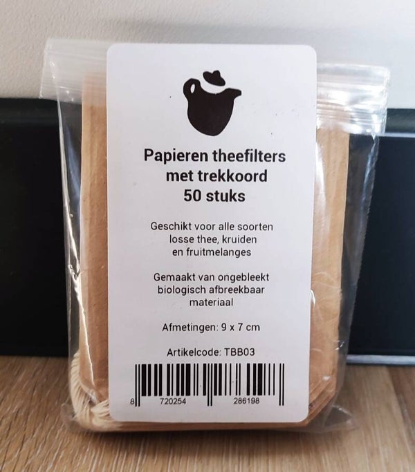 Papieren theefilters met handig trektouwtje