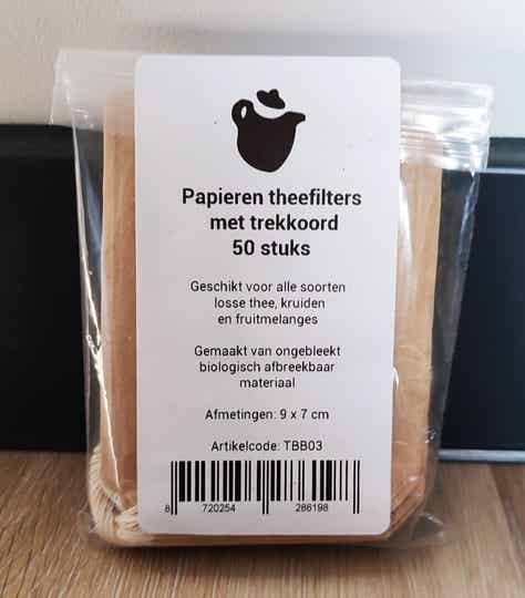 Papieren theefilters met handig trektouwtje